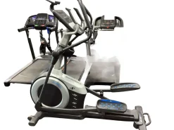 Used Nordic Track 10.9I ELITE ELLIPTICAL Programmable Elliptical