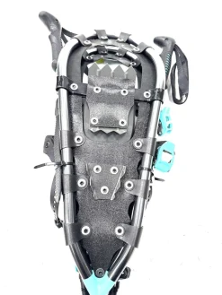 Used NOREAST SNOWSHOES W/ HIKING POLES Snowshoes Mens Teal 21"