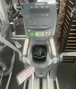 Used Octane Q35X Programmable Elliptical