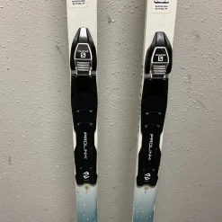 Used PELTONEN CALIBRE Boys XC Ski/Binding White And Purple 160 cm