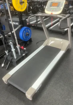 Used Precor 9.27 Treadmill