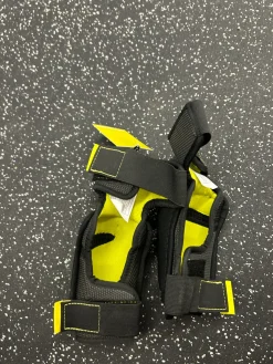 Used Pure Hockey ELBOW PADS Junior Elbow Pads MD