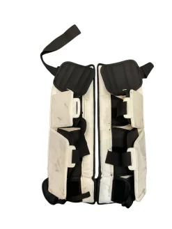 Used PURE HOCKEY QC 24 QUICK MITE Goalie Leg Pads Youth White 24"