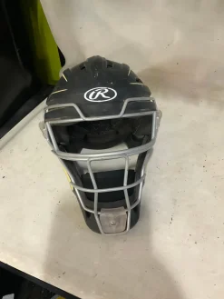 Used Rawlings CATCHERS GEAR SET Catchers Chest Protector Camouflage Intermed