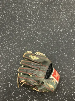 Used Rawlings GAMER BB/SB Glove RH Throw Navy Blue 11 1/4"