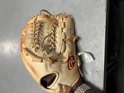 Used Rawlings LIBERTY ADVANCED BB/SB Glove RH Throw None 12 1/2