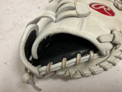Used Rawlings Liberty Advanced RLADCTSBW Baseball First Base RH Throw Silver 12 1/2"