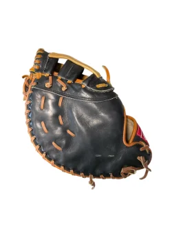 Used Rawlings MARK MCGWIRE RFM BB/SB First Base RH Throw None 12 1/2