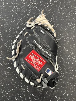 Used Rawlings PROCM33-23 HEART OF THE HIDE BB/SB Catchers RH Throw Black And Grey 33
