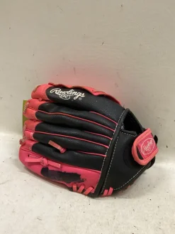 Used Rawlings ST10BP RH Throw Fastpitch Gloves Black And Pink 10"