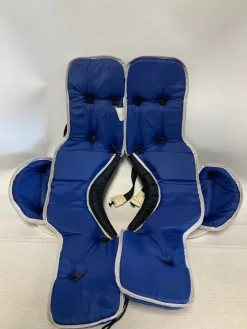 Used Rawlings TITAN JUNIOR TTNJR 15-16 FB Shoulder Pads White LG