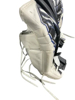 Used Reebok Hockey GOALIE LEG PADS Goalie Leg Pads Senior Black 33