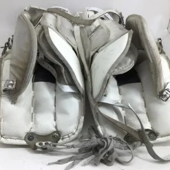 Used Reebok 18K 35+2 LEG PADS SR LEG PADS Goalie Leg Pads Senior White 35