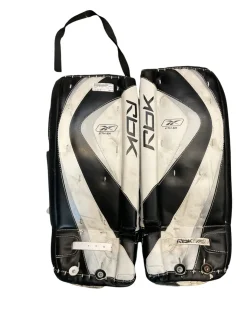 Used Reebok 6K YTH Goalie Leg Pads Youth Black And White 23"