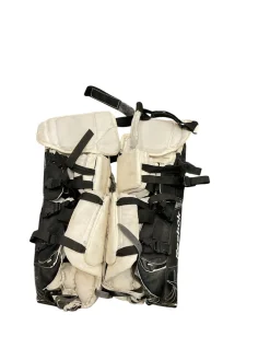 Used Reebok 7YT Goalie Leg Pads Youth White 23"
