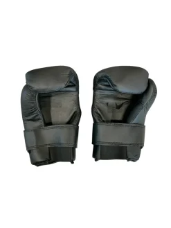Used RevGear Boxing Gloves Black SM