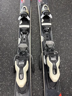 Used Rossignol EXPERIENCE RTL Mens DH Ski/Binding White 142 cm