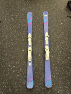 Used Rossignol PRO EXPERIENCE Womens DH Ski/Binding Navy Blue 140 cm