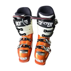 Used Rossignol RADICAL WORLD CUP SI 90 SKI BOOTS Boys DH Ski Boot Orange 235 MP - J05.5 - W06.5