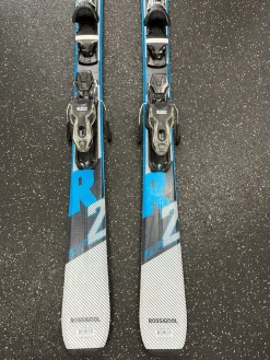 Used Rossignol REACT 2 CARBON Mens DH Ski/Binding Royal Blue 154 cm