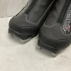 Used Rossignol X1 ULTRA Boys NNN XC Ski Boots Black W 05-05.5 / JR 03.5-04