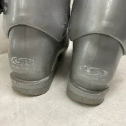 Used Salomon DIVINE 4 Womens DH Ski Boot White And Silver 235 MP - J05.5 - W06.5