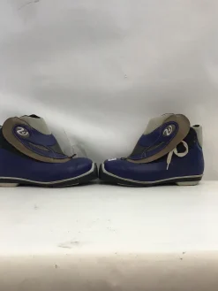 Used Salomon Womens SNS XC Ski Boots Navy Blue W 05-05.5 / JR 03.5-04