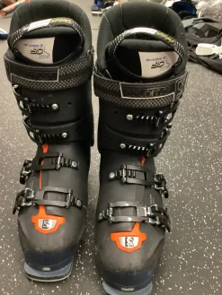 Used Salomon XPRO X90 Mens DH Ski Boot Black 270 MP - M09 - W10