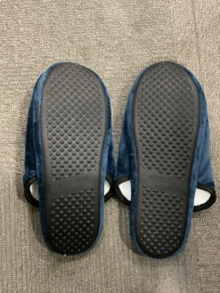 Used Sandals M