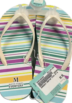 Used Sandals W