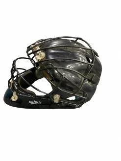 Used Schutt CATCHERS HELMET Catchers Helmet w/Mask Black One Size