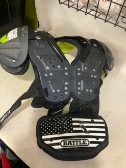 Used Schutt DS FLEX FB Shoulder Pads Black XS