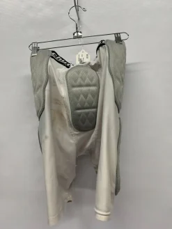 Used Schutt FB Girdle Pads LG