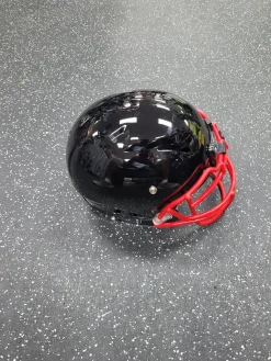 Used Schutt VENGEANCE A11 FB Helmet Black XXS
