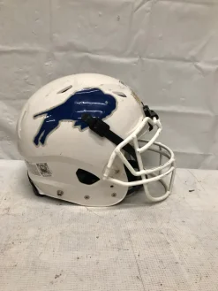 Used Schutt VENGEANCE A3 FB Helmet White MD