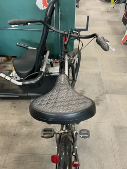 Used Schwinn MIDWAY Cruiser Bike Womens Black 19-20" - LG Frame