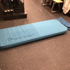 Used SEA TO SUMMIT COMFORT DELUXE SI MAT Sleeping Bag Royal Blue Senior
