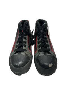 Used Senior 5 Broomball and Curling Shoes