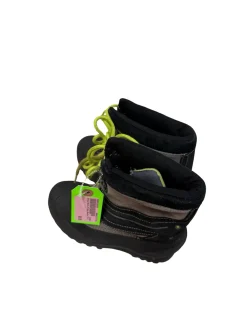 Used Snow Boots Size 2