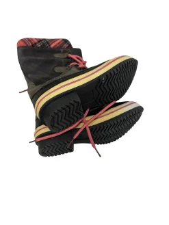 Used Snow Boots Youth Size 13