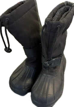 Used Snow/Hunt/Hike Boots Y