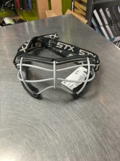 Used STX 2SEE S FH Facial Protection Black Senior
