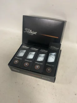 Used Titleist PRO V1 12 Pack - Golf Balls