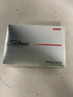 Used Titleist PRO V1X 12 Pack - Golf Balls
