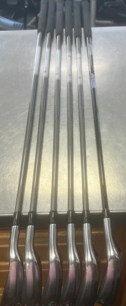 Used Titleist T400 Mens Iron Set RH 6I-GW/AW