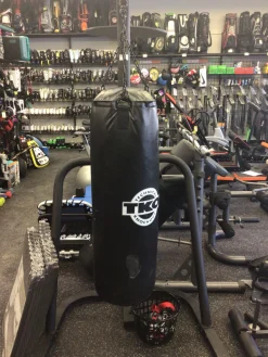 Used TKO TKO 80LB HEAVY BAG AND STAND Boxing Heavy Bag Black 80 lb
