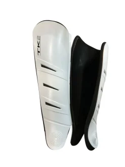 Used TK TK2 FH Shin Guards None 14"