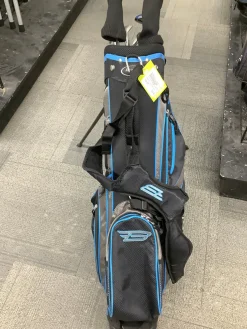 Used Tour Edge BAZOOKA AGES 11-14 Jr Package Set RH Royal Blue 8 Piece