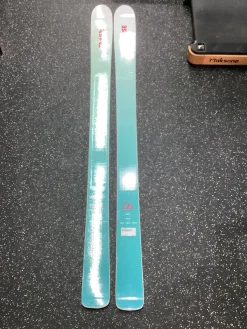 Used Traverse THEIA Skis Only Royal Blue 160 cm
