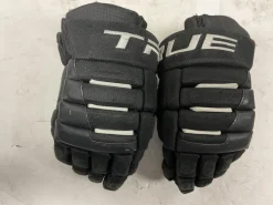 Used True A4.5 500 Junior Gloves Black 11"